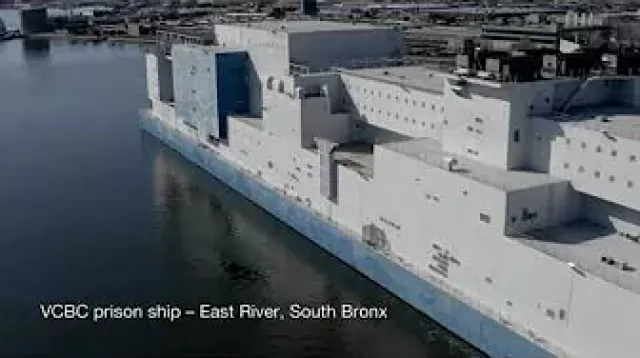 Prison Boat on East River holds 800 prisoners
