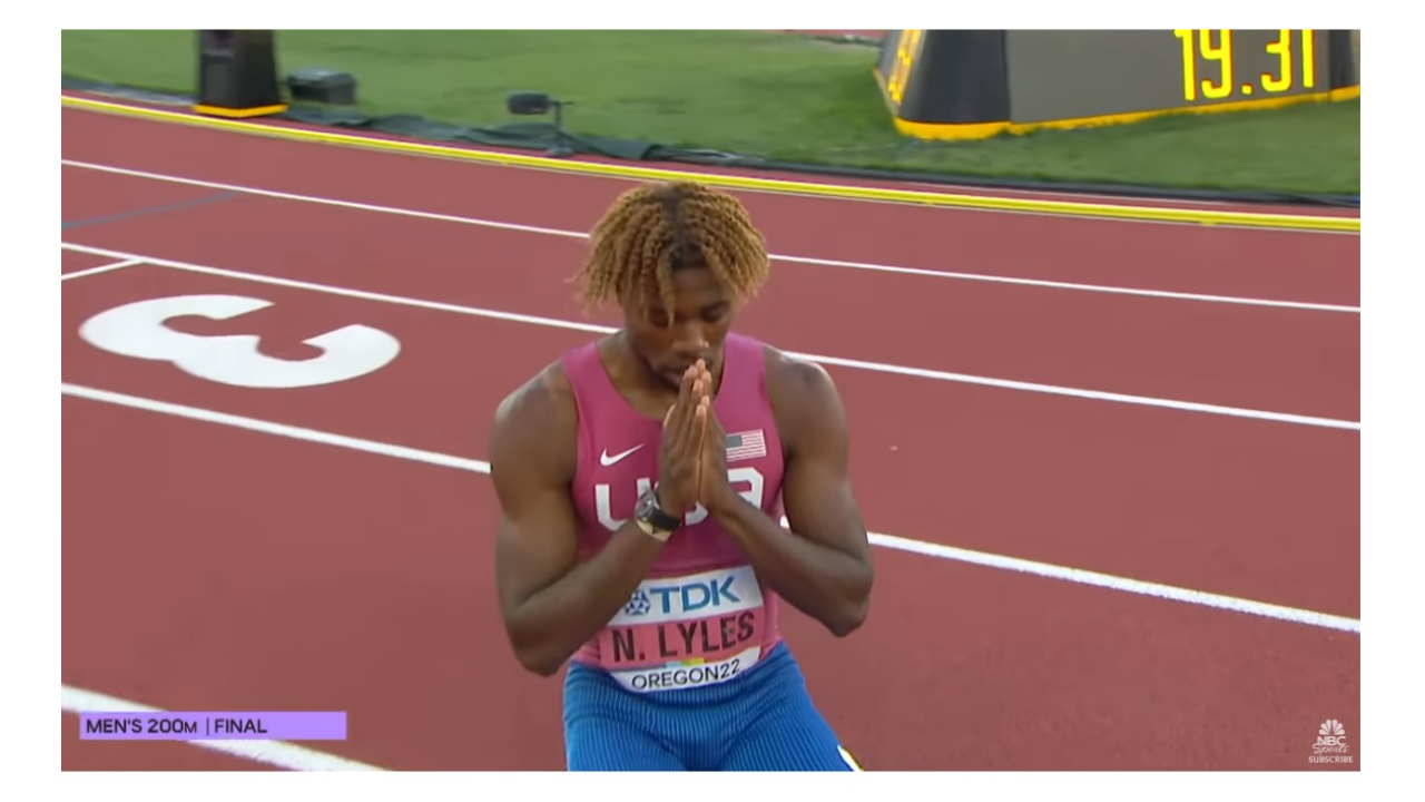 Noah Lyles runs the fastest 200m IN AMERICAN HISTORY to repeat as world champ in USA podium sweep