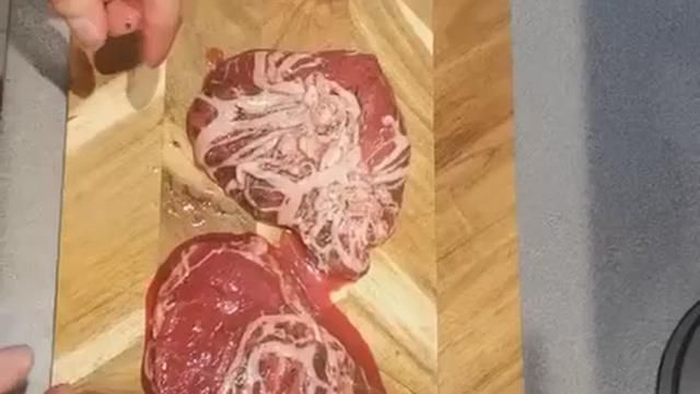 Man shows how to cook bill gates' fake meat