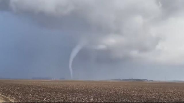 Tens of thousands without power in Oklahoma after a record-breaking tornado