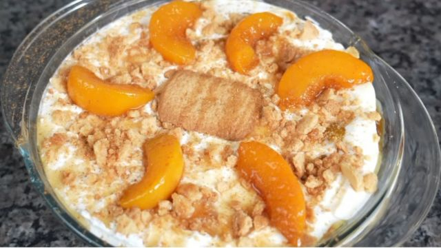 Peach Cobbler Pudding - Better THAN Banana Pudding