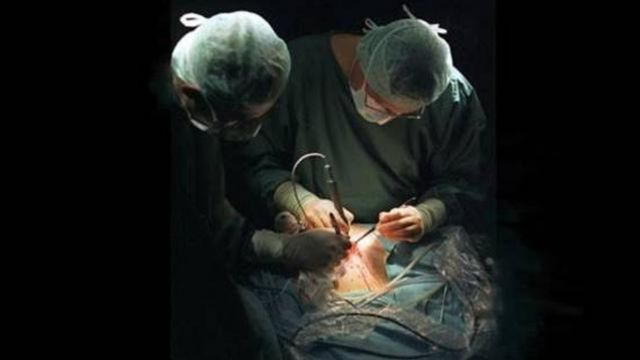 How China's organ harvesting by murdering live people for their organs works works